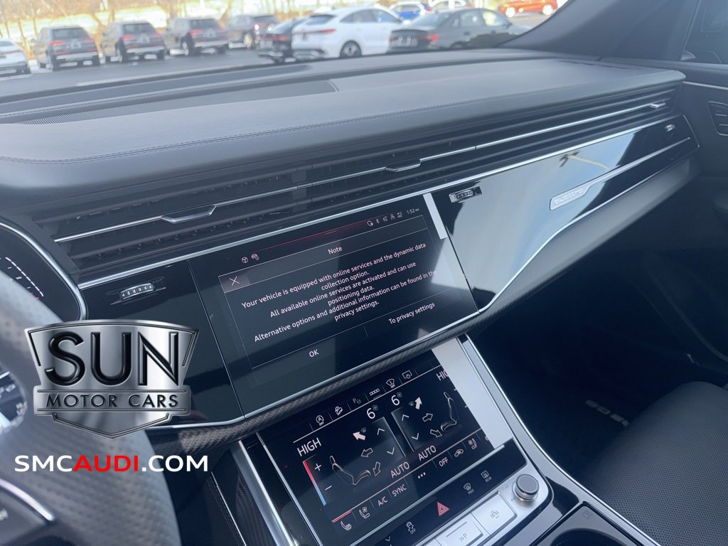 New 2025 Audi RS Q8 performance image 29