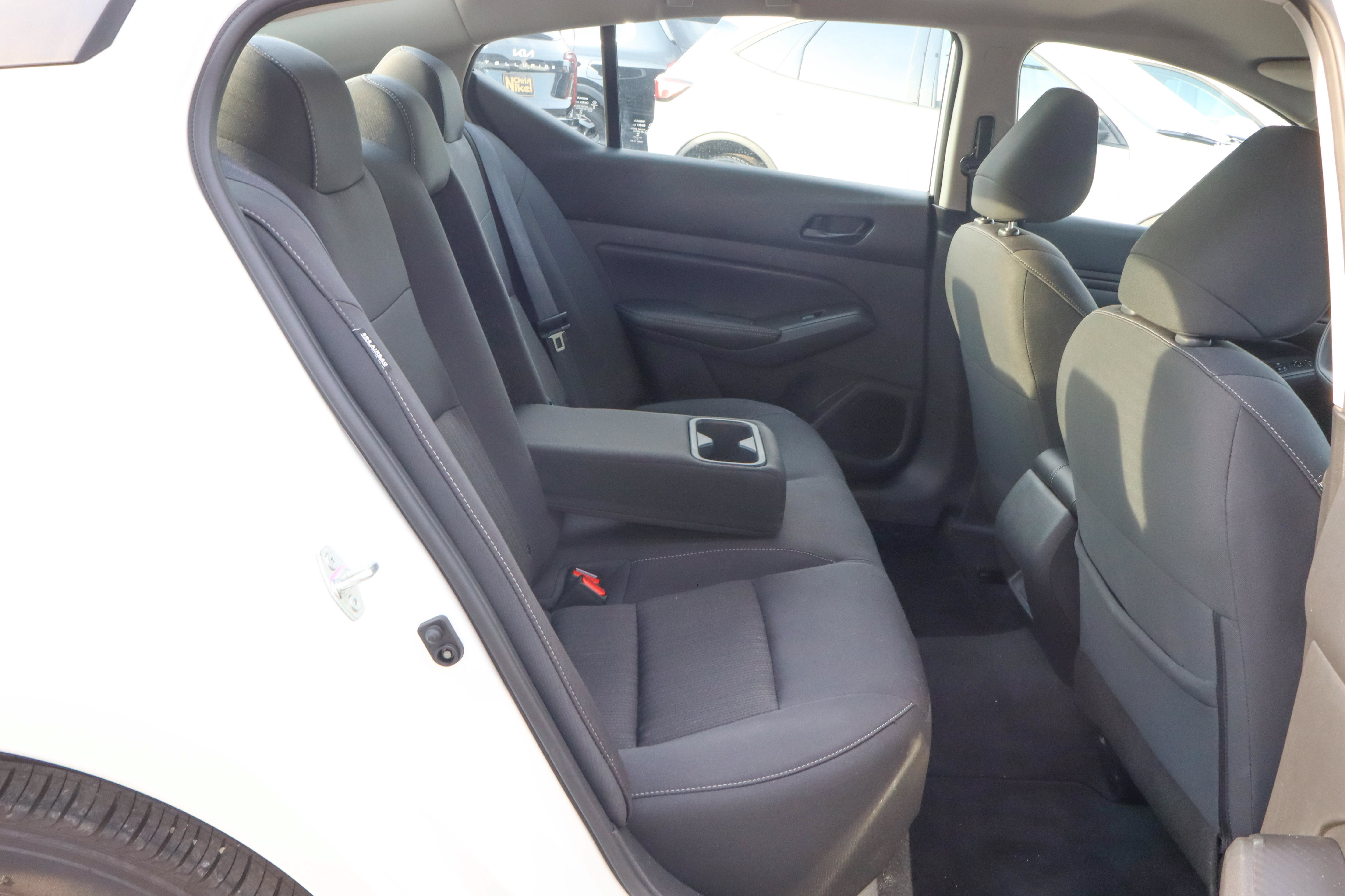 Used 2025 Nissan Altima 2.5 SV FWD image 19