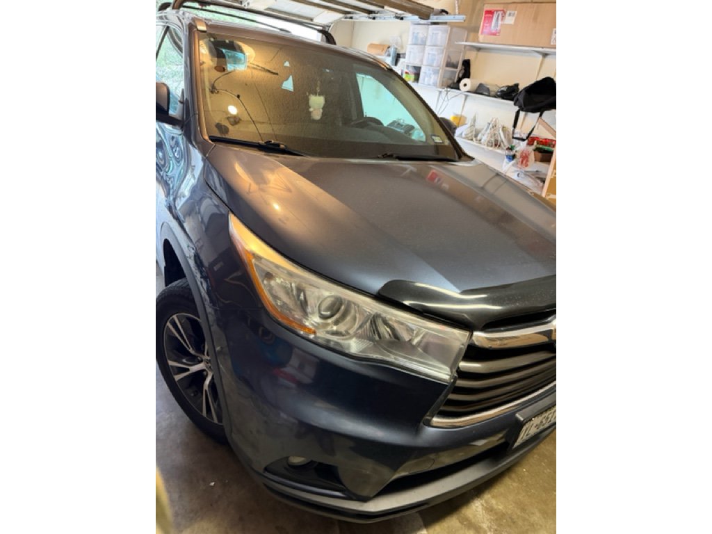 Used 2016 Toyota Highlander XLE image 3