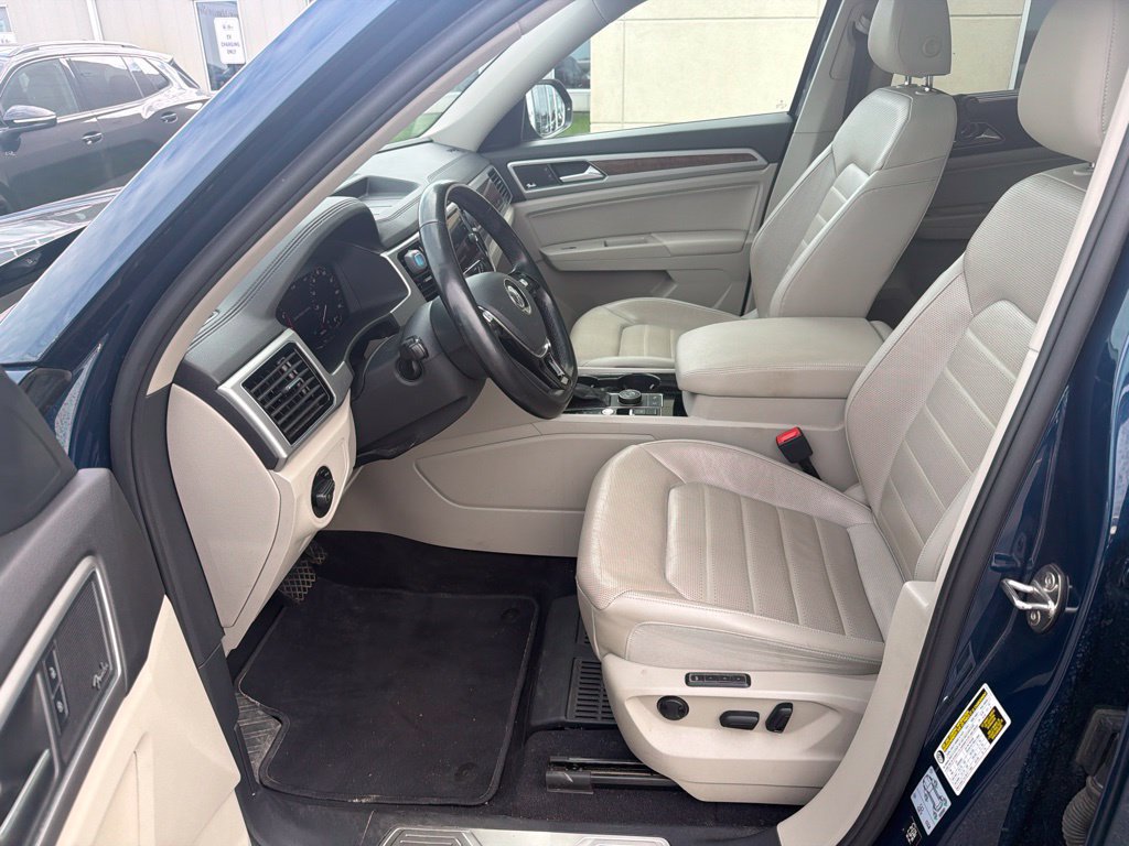 Used 2018 Volkswagen Atlas SEL Premium AWD/4WD image 4