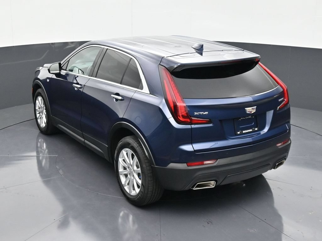 Certified 2021 Cadillac XT4 Luxury w/ Driver Awareness Package FWD image 14