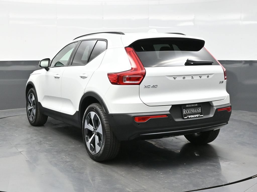 New 2026 Volvo XC40 B5 Plus w/ Climate Package AWD/4WD image 5