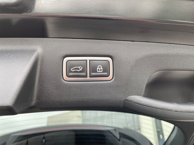 Certified 2023 Kia Sorento SX Prestige w/ Panoramic Sunroof Package AWD/4WD image 33