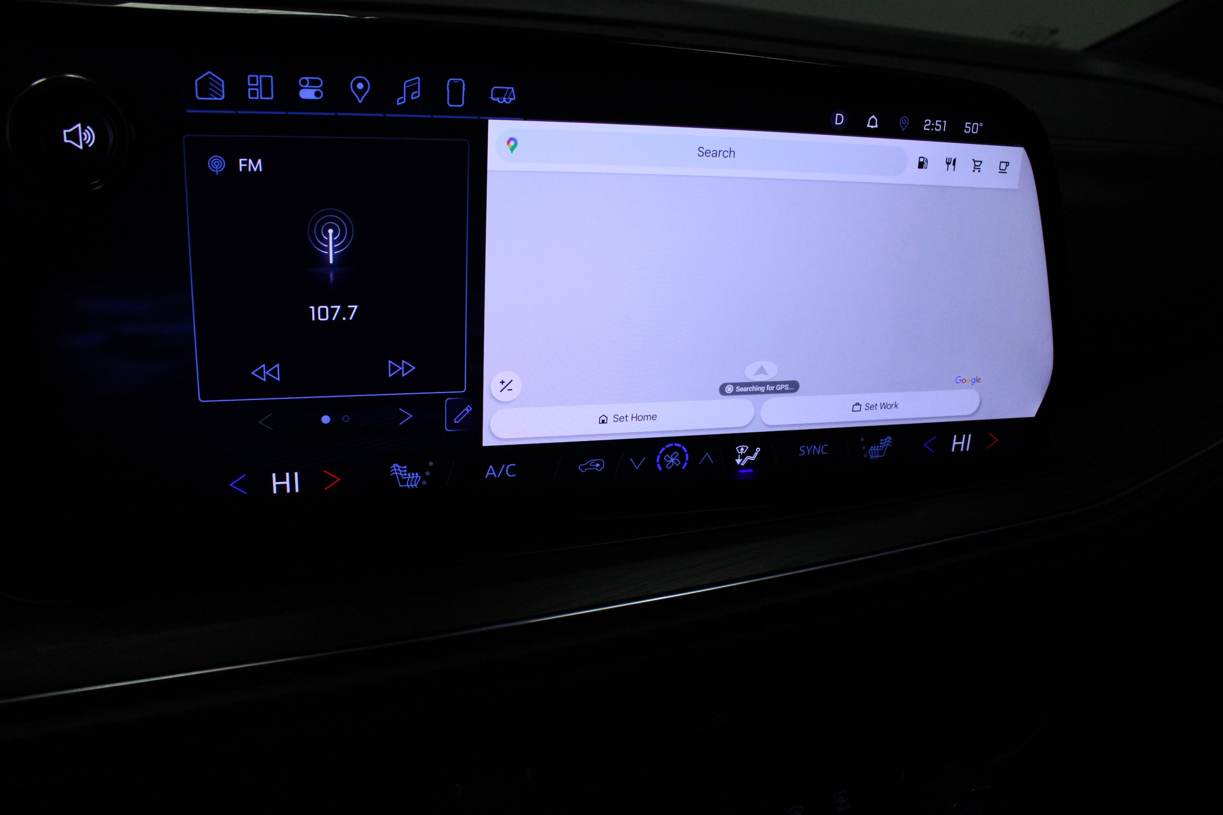 Used 2025 Chevrolet Suburban Z71 AWD/4WD image 28