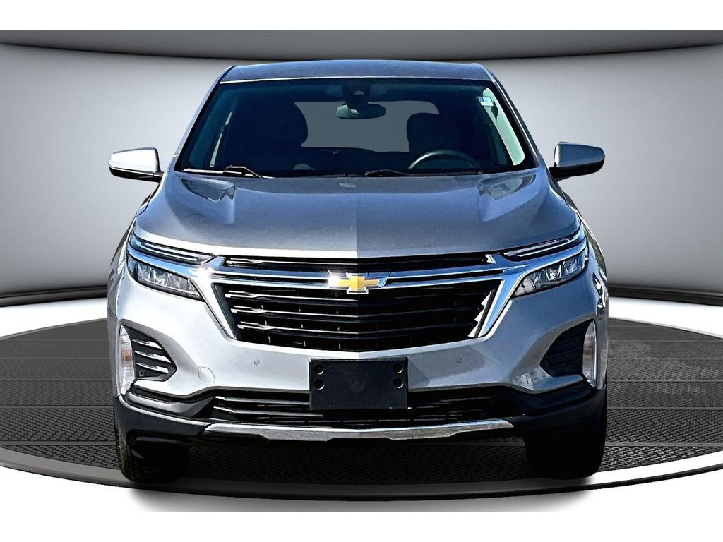 Used 2023 Chevrolet Equinox LT image 4