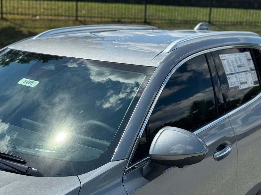 New 2025 Buick Envision Preferred image 9