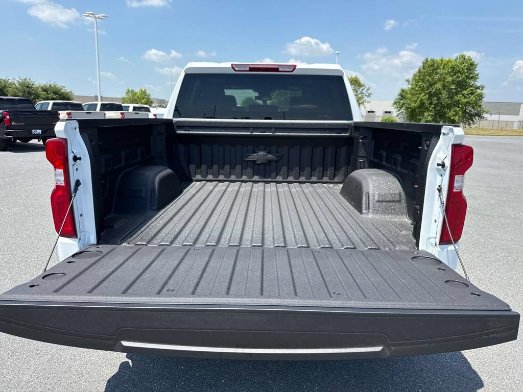 New 2026 Chevrolet Silverado 1500 RST w/ Protection Package AWD/4WD image 11