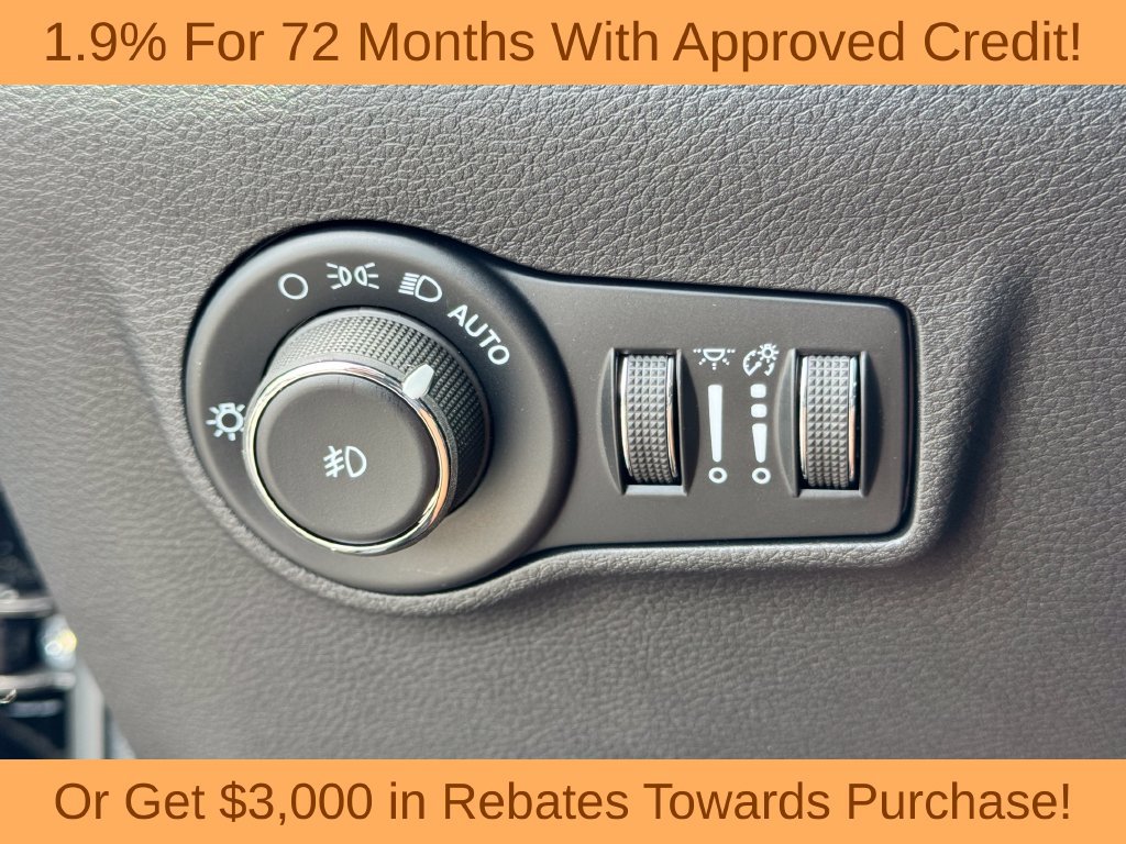 New 2026 Jeep Compass Limited w/ Sun, Sound & Navigation Group AWD/4WD image 26