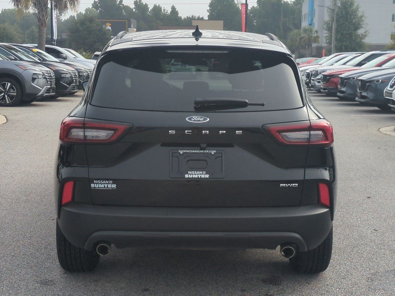 Used 2025 Ford Escape ST-Line Select AWD/4WD image 5