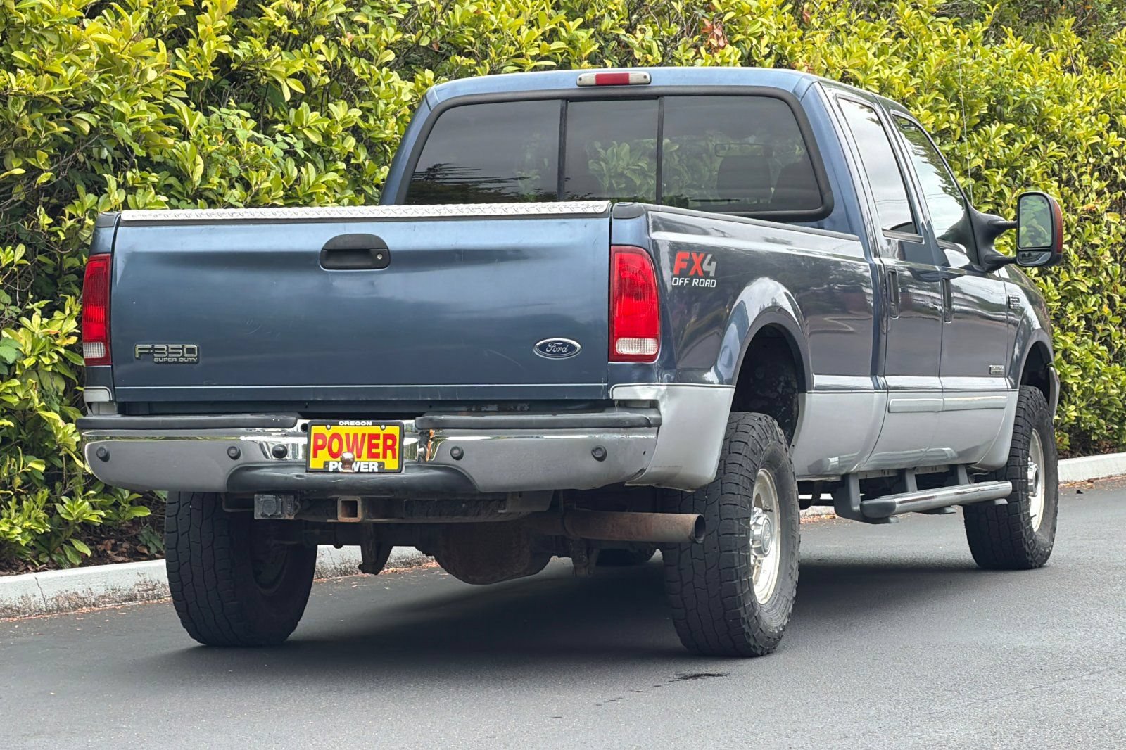 Used 2004 Ford F350 Lariat AWD/4WD image 4
