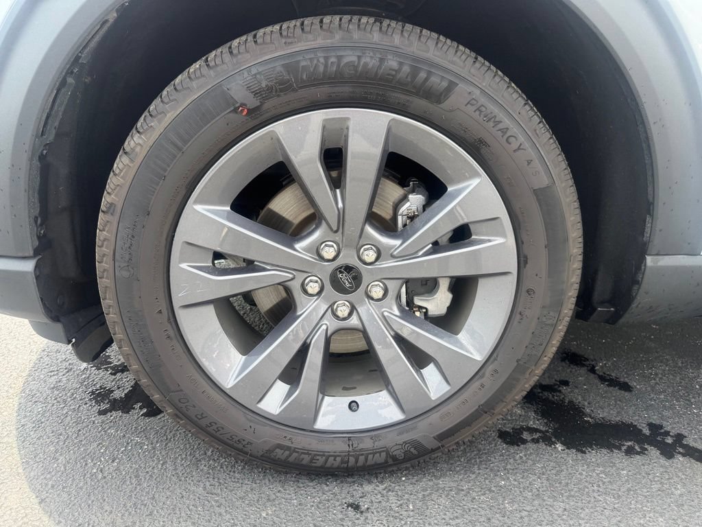New 2026 Ford Explorer Active w/ Active Comfort Package AWD/4WD image 10