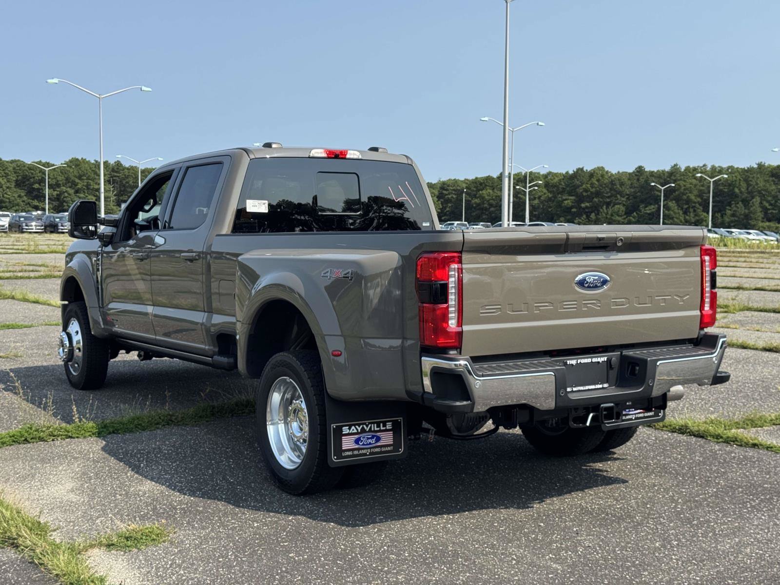 New 2026 Ford F450 Lariat w/ Lariat Ultimate Package AWD/4WD image 5