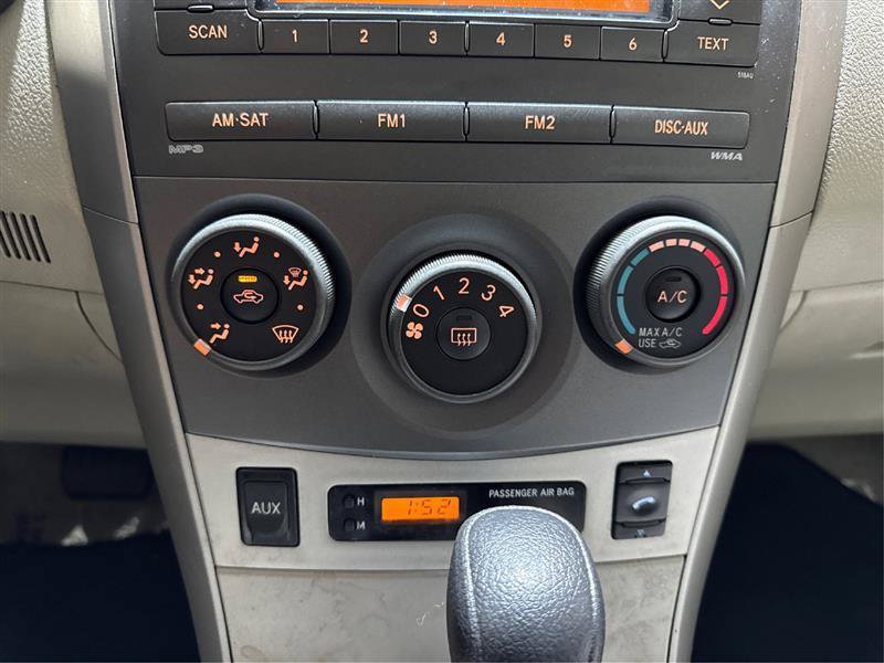 Used 2011 Toyota Corolla LE FWD image 30
