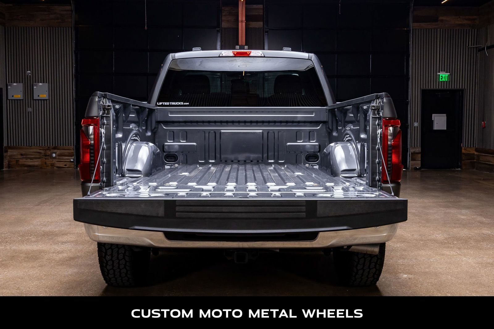 Used 2025 Ford F150 XL w/ Equipment Group 103A High AWD/4WD image 8