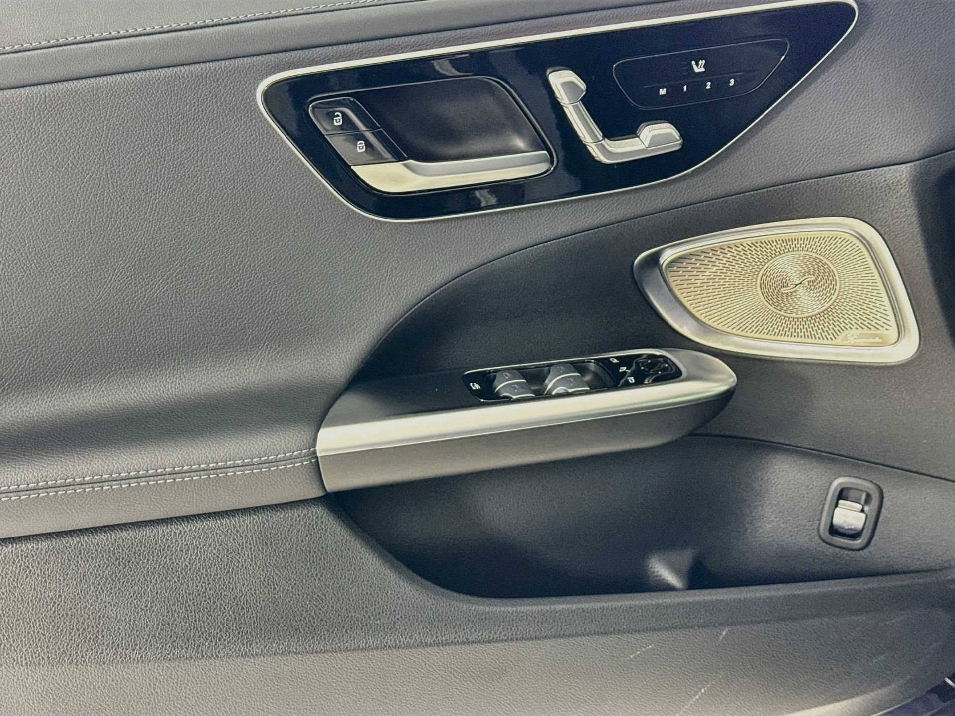 Certified 2024 Mercedes-Benz C 300 4MATIC Sedan image 19