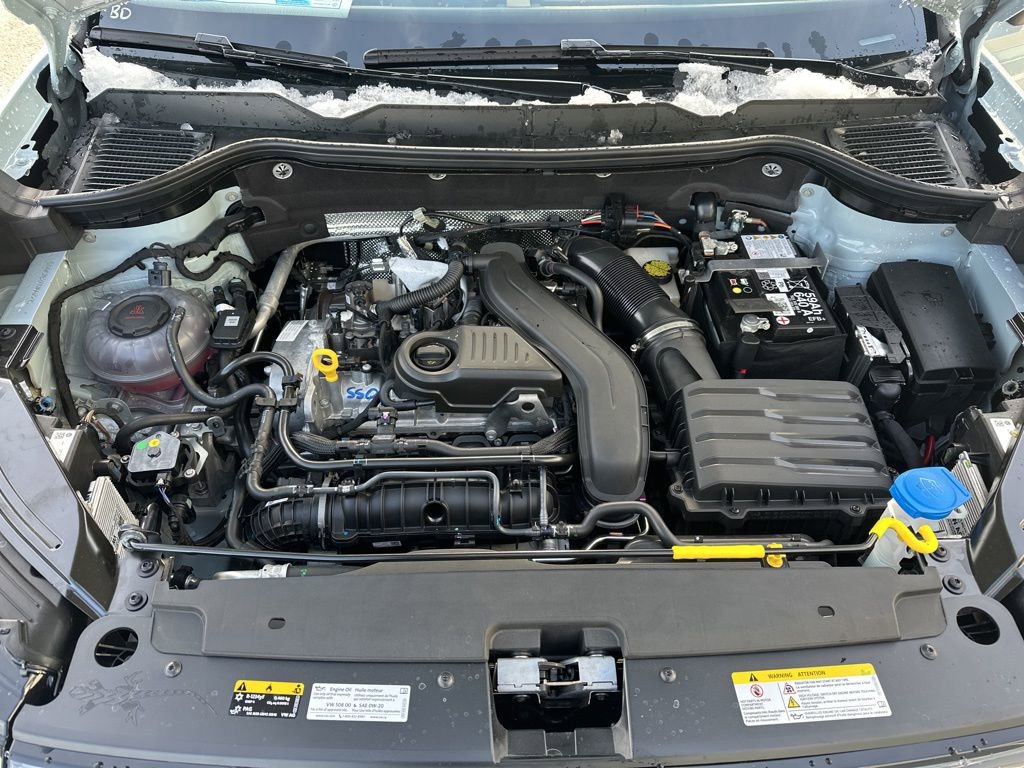 New 2026 Volkswagen Taos SE image 22