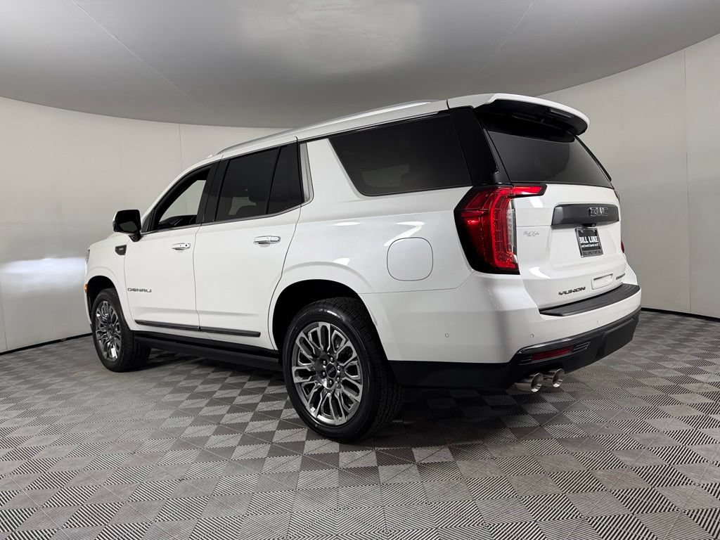 Used 2023 GMC Yukon Denali Ultimate AWD/4WD image 9