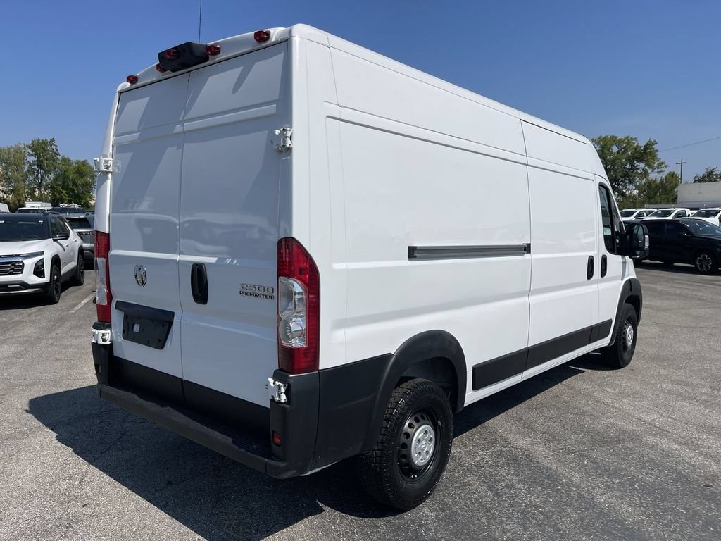Used 2025 RAM ProMaster 2500 w/ Convenience Group FWD image 16