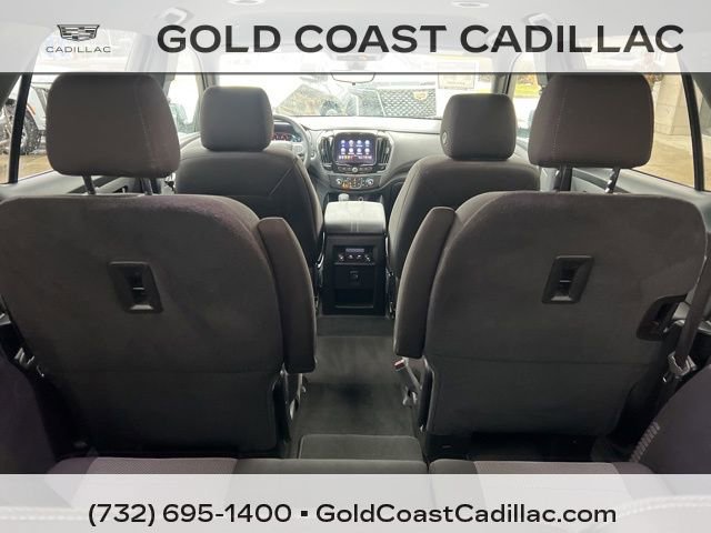 Used 2023 Chevrolet Traverse LT w/ Rear Camera Mirror Package image 13