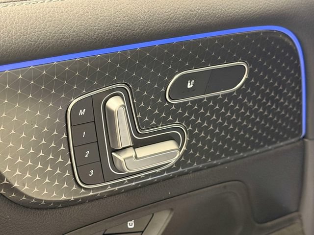 Certified 2024 Mercedes-Benz GLB 250 4MATIC image 16