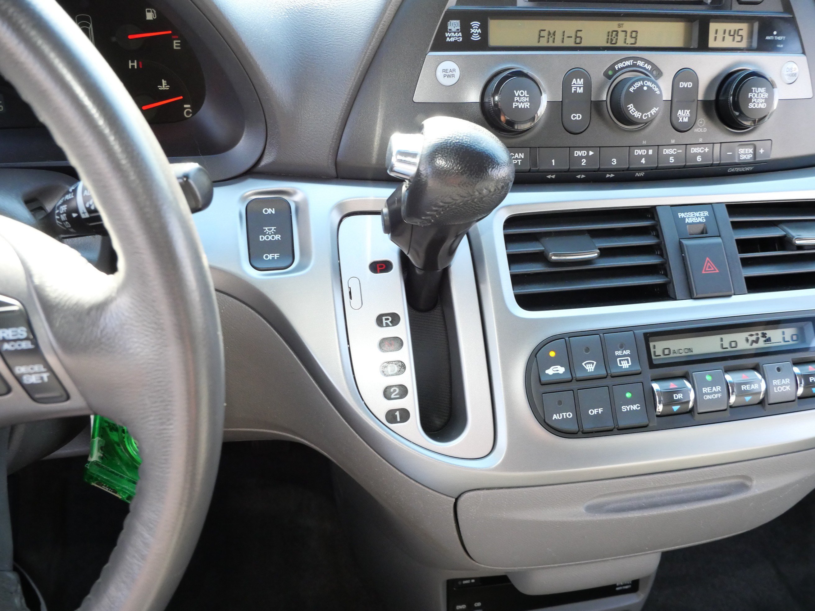 Used 2010 Honda Odyssey EX-L image 24