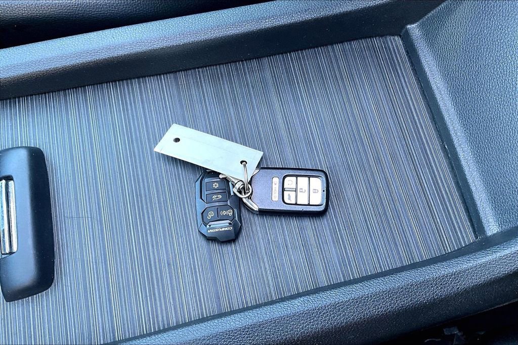 Used 2019 Honda Pilot Touring image 36