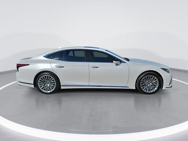 Used 2024 Lexus LS 500 image 2