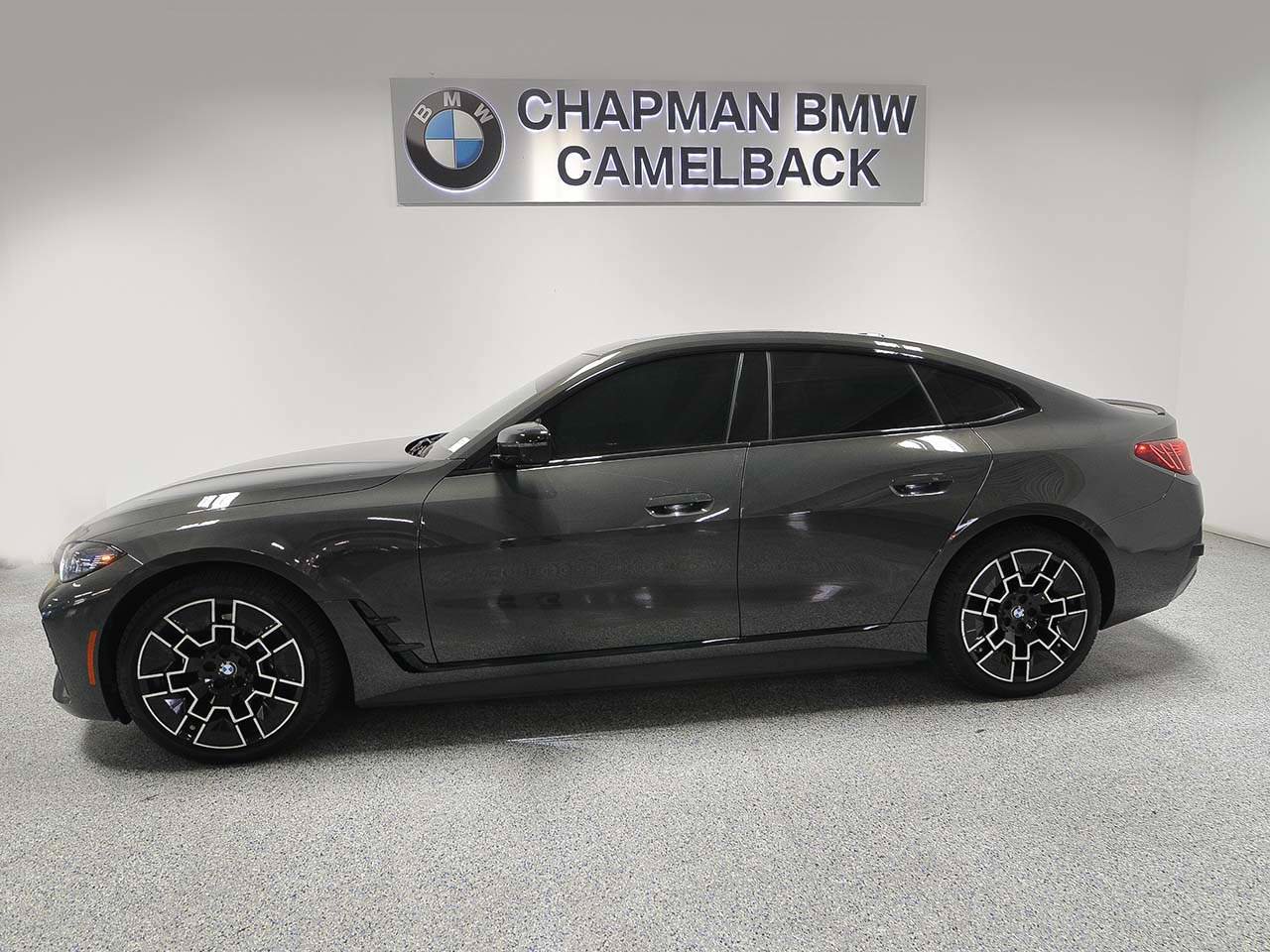 Used 2025 BMW i4 eDrive40 w/ M Sport Package RWD image 3