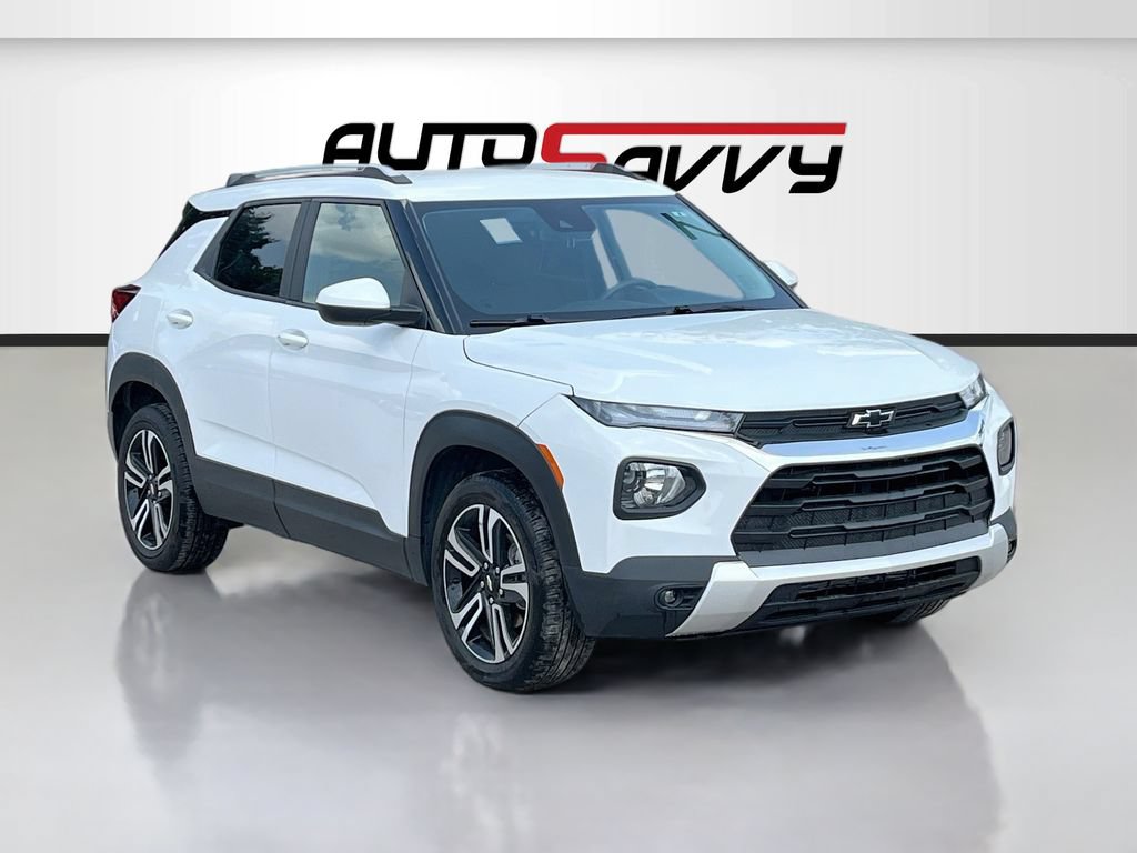 Used 2023 Chevrolet TrailBlazer LT w/ Convenience Package FWD image 1