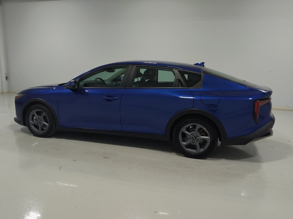 Used 2025 Kia K4 FWD image 3