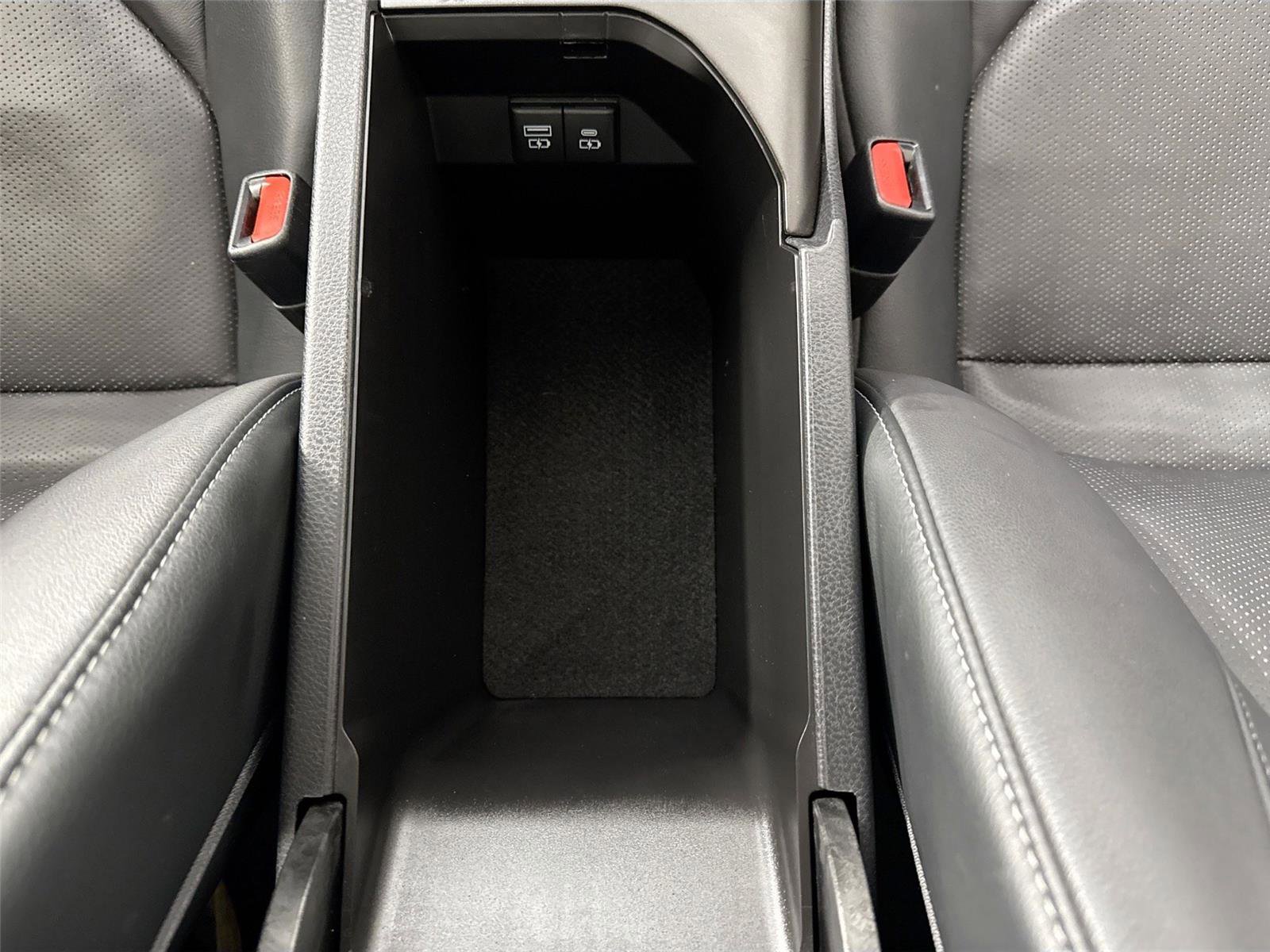 Certified 2021 Toyota Camry XSE w/ Navigation Package image 35