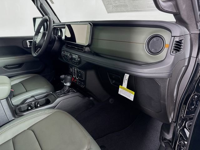 New 2026 Jeep Gladiator Mojave image 30