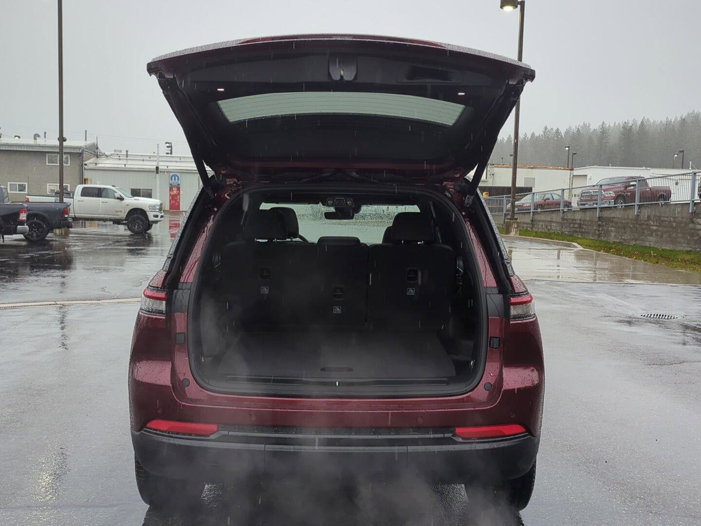 New 2025 Jeep Grand Cherokee Limited image 6