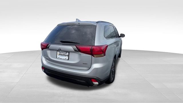 Used 2020 Mitsubishi Outlander SE image 21