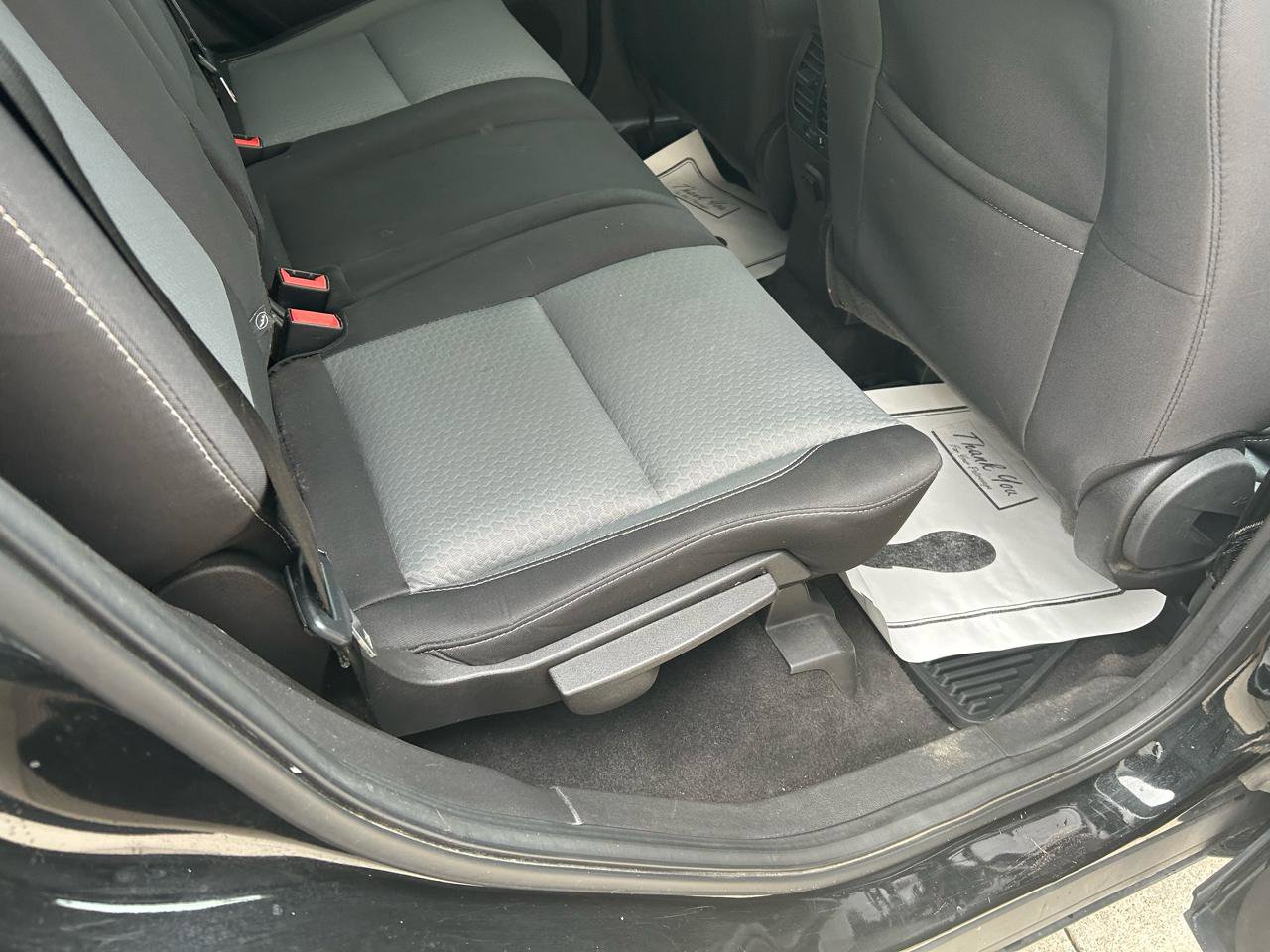 Used 2018 Ford Escape SE image 11