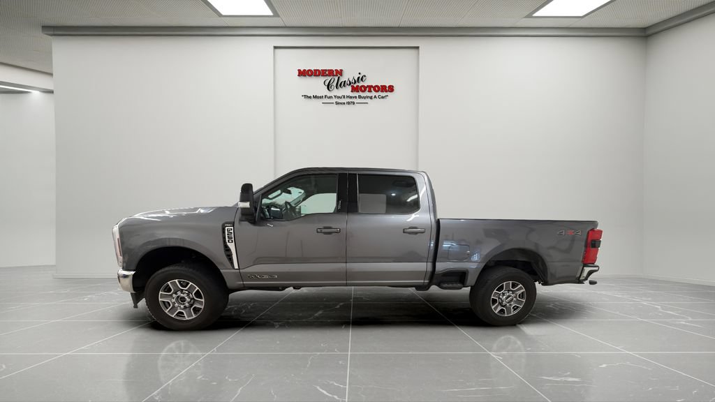 Used 2024 Ford F250 Lariat AWD/4WD image 2