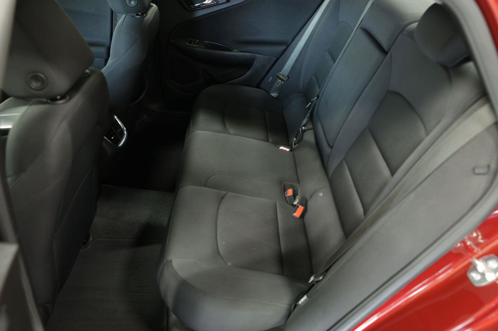 Used 2025 Chevrolet Malibu LT FWD image 29