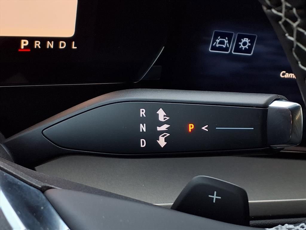 New 2026 Chevrolet Traverse LT w/ Enhanced Driving Package image 18