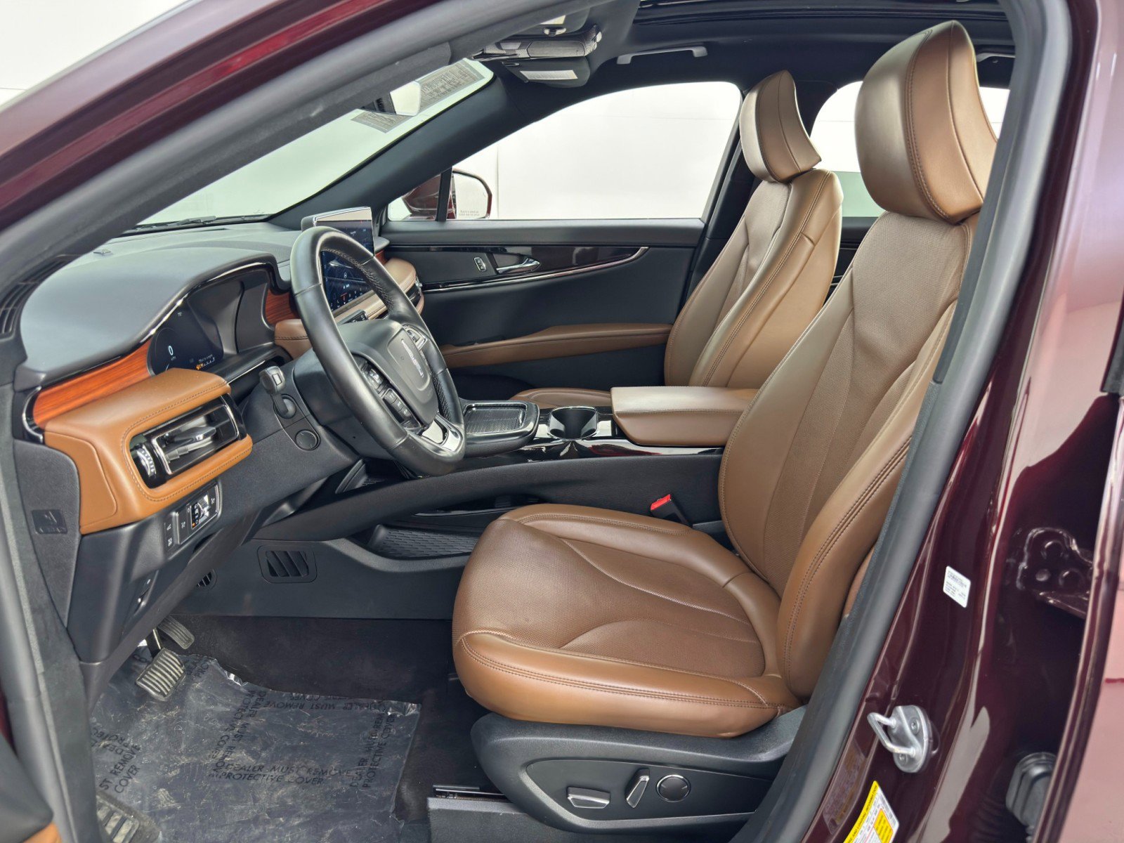 Used 2022 Lincoln Nautilus Reserve image 16