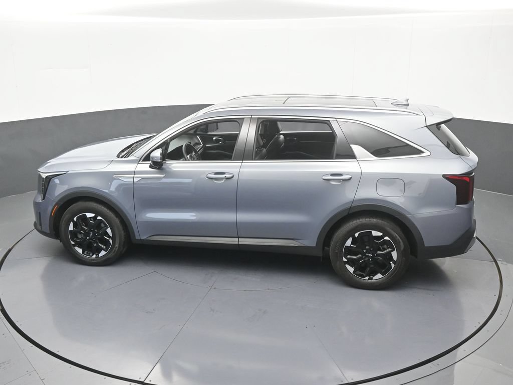 Used 2025 Kia Sorento S w/ Panoramic Sunroof Package FWD image 53