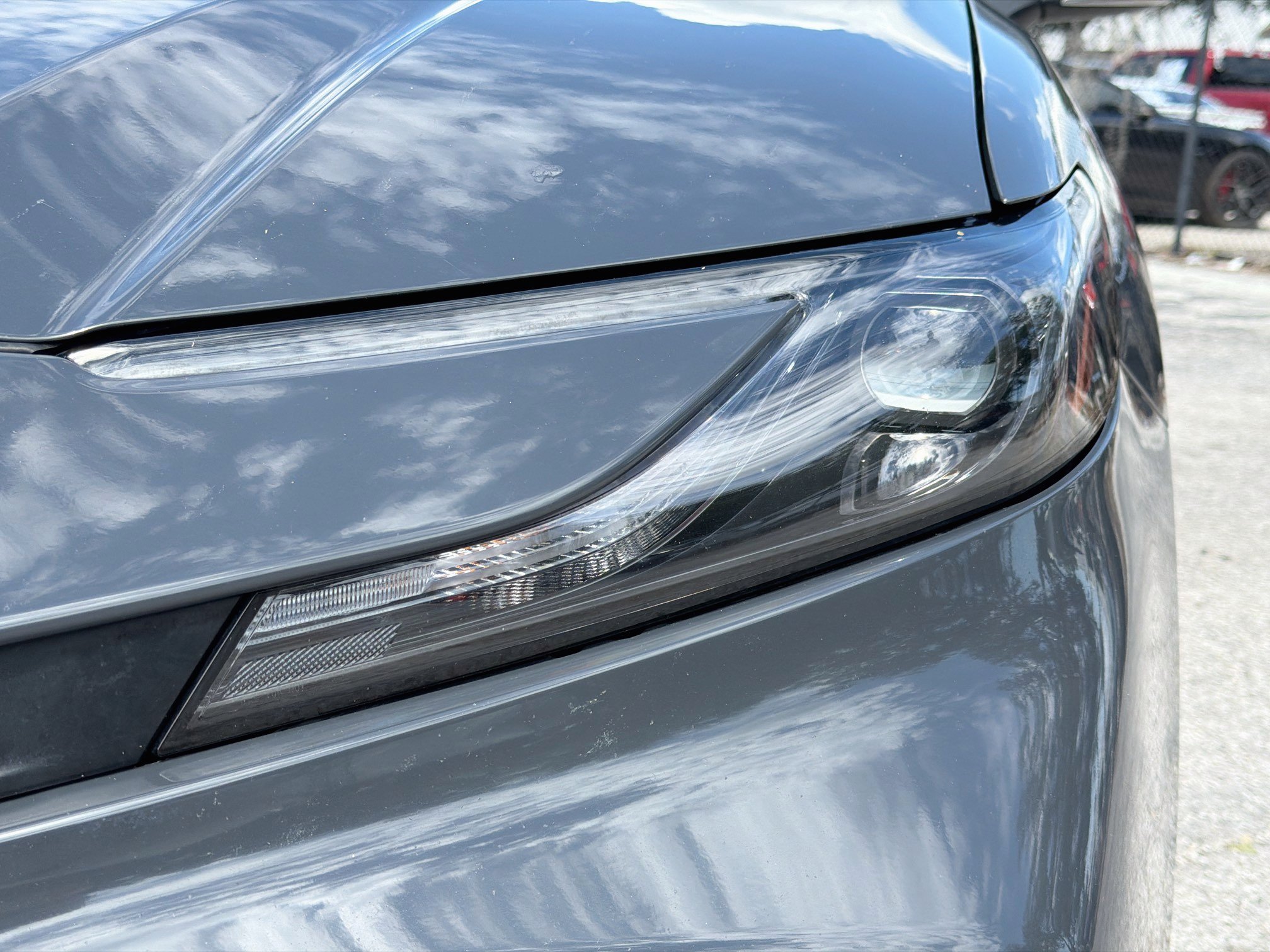 Used 2025 Toyota Camry SE FWD image 9