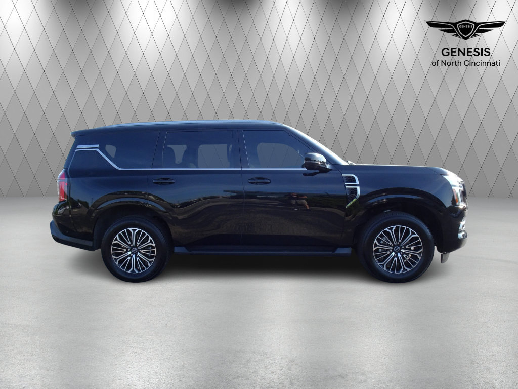 Used 2025 Nissan Armada SL w/ Captain's Chari Seat Package AWD/4WD image 6