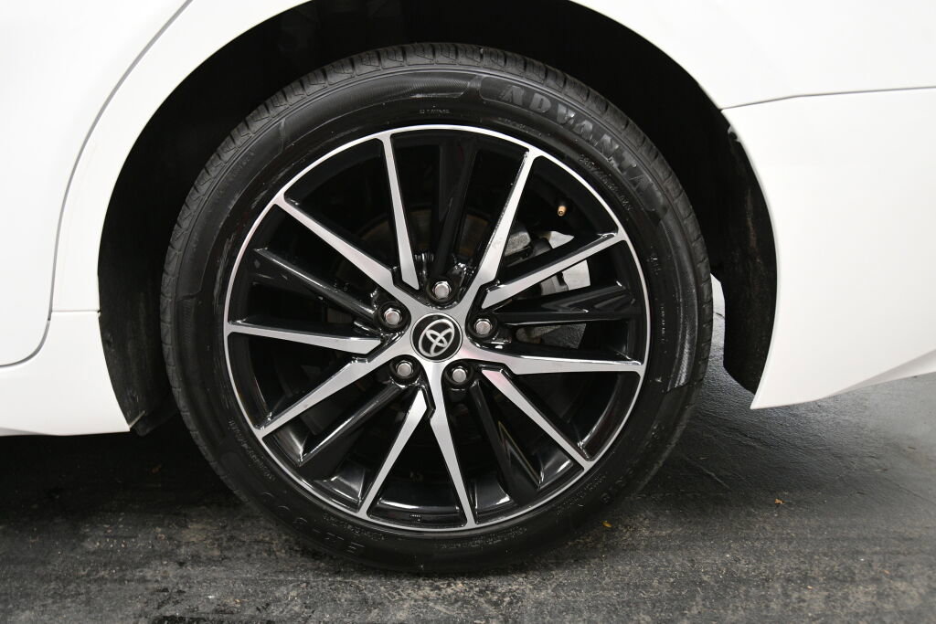 Certified 2024 Toyota Camry SE image 30