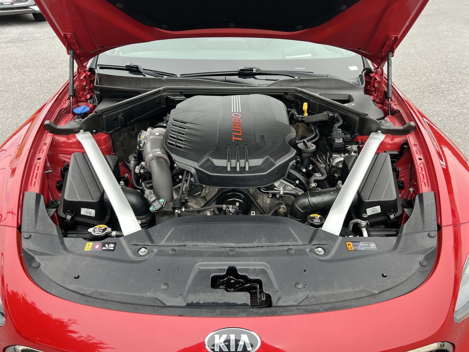 Used 2018 Kia Stinger GT2 AWD/4WD image 28