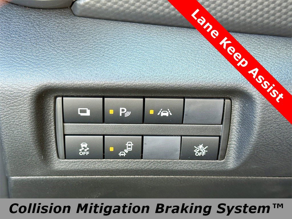 Used 2025 Nissan Kicks Play S image 5