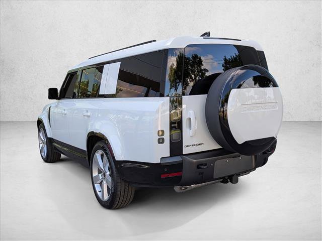 New 2026 Land Rover Defender 130 X-Dynamic SE image 8