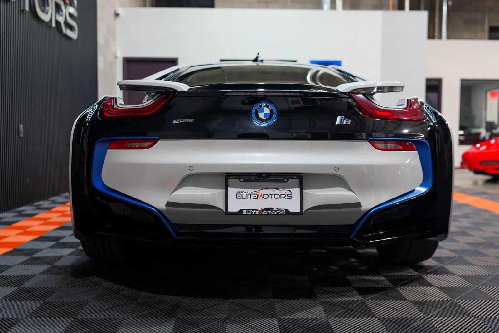 Used 2015 BMW i8 AWD/4WD image 23
