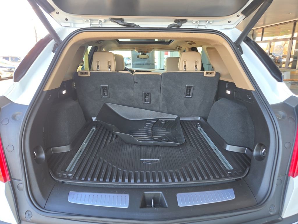 Used 2019 Cadillac XT5 Platinum image 16