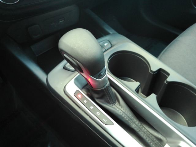 Used 2025 Chevrolet Trax LS w/ LS Convenience Package image 40