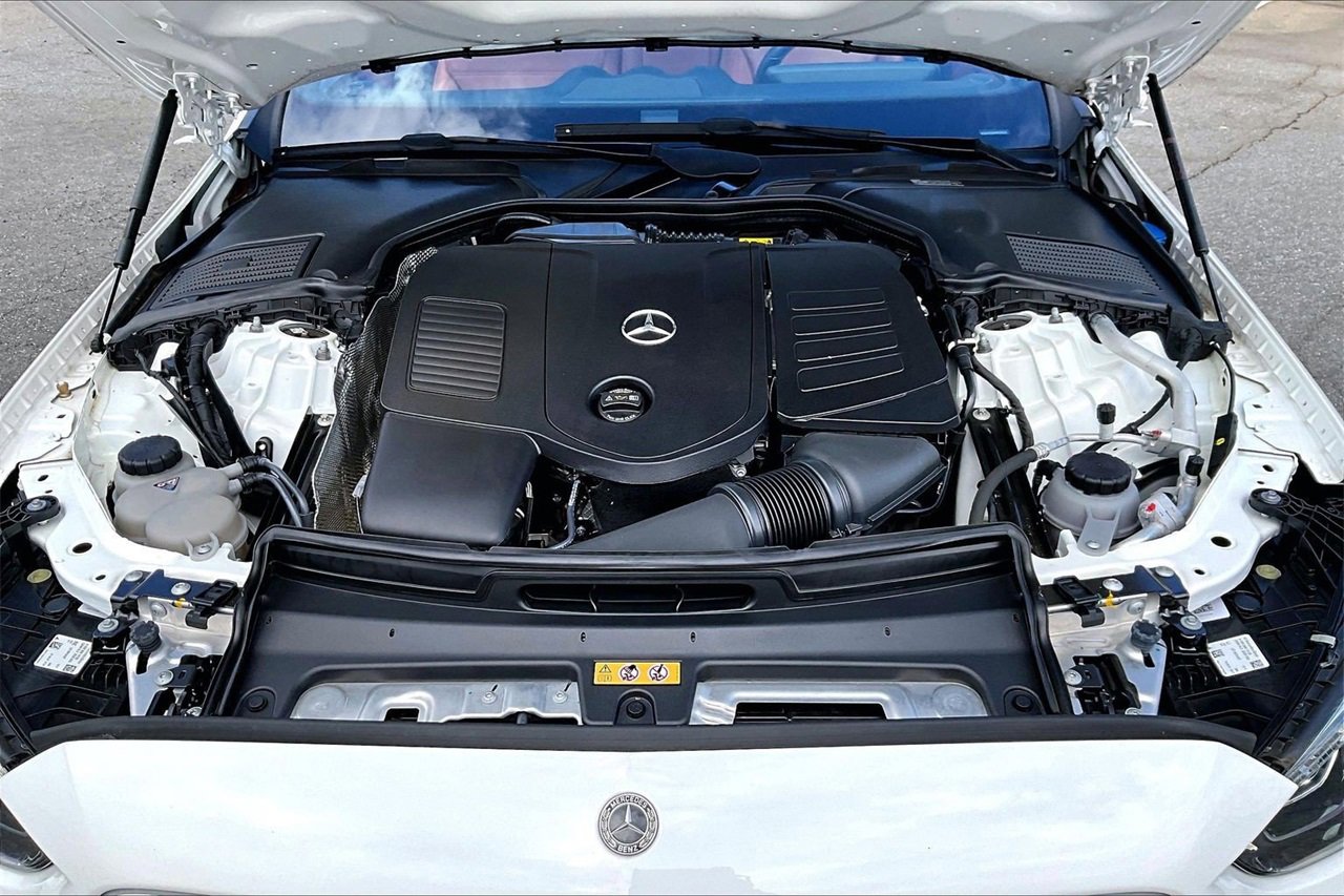 Used 2022 Mercedes-Benz C 300 Sedan image 36